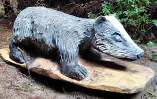 Dyreskulptur i træ